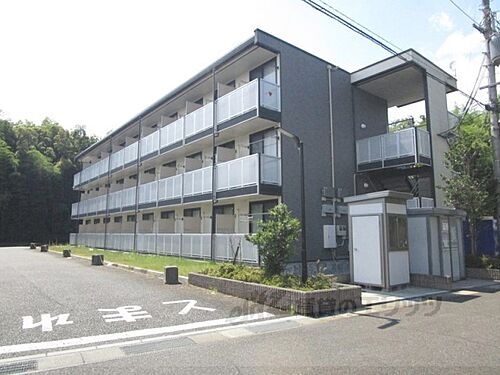 滋賀県草津市上笠４丁目 3階建 築16年3ヶ月