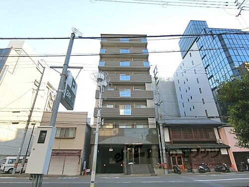 京都府京都市下京区新町通七条下る東塩小路町 地上8階地下1階建 築23年3ヶ月