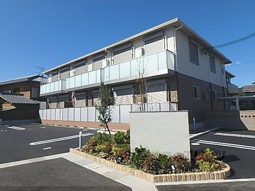 京都府京都市右京区嵯峨広沢北下馬野町 2階建 築9年3ヶ月