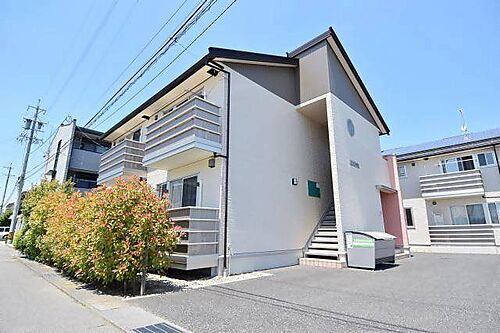 ルーエ三本柳　Ａ棟