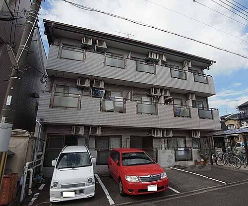 京都府京都市北区衣笠北高橋町 3階建 築33年4ヶ月