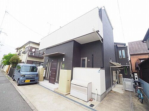 兵庫県尼崎市稲葉荘４丁目 築10年5ヶ月 2階建