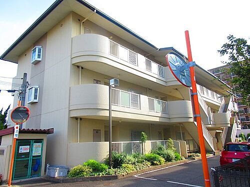 滋賀県守山市勝部５丁目 賃貸マンション