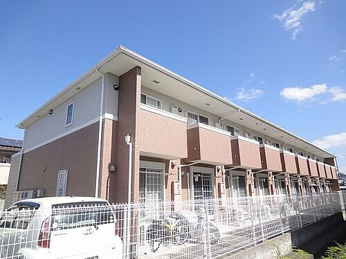 滋賀県守山市浮気町 2階建 築17年9ヶ月