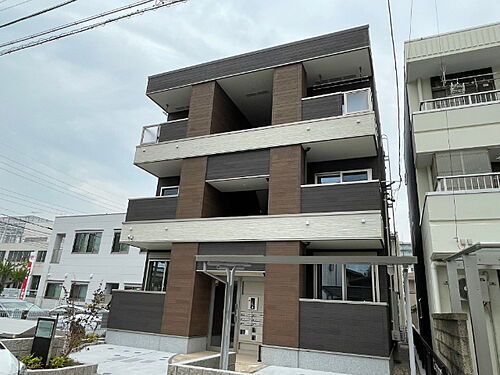 ラルジュ・ツカサ・タンドレス