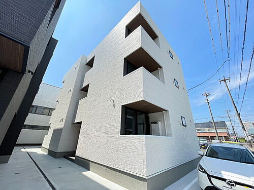 愛知県名古屋市中川区小本本町３丁目 賃貸アパート