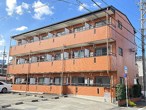 愛知県名古屋市南区六条町４丁目 3階建 築32年1ヶ月