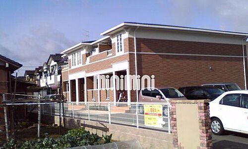 愛知県一宮市今伊勢町馬寄字呑光寺西 賃貸アパート