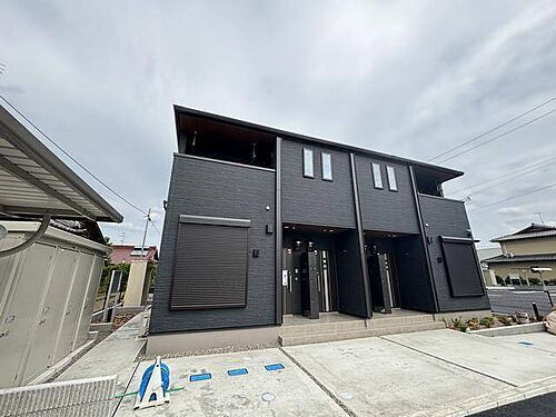 岐阜県各務原市鵜沼三ツ池町２丁目 賃貸アパート