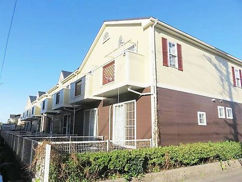 岐阜県各務原市鵜沼三ツ池町５丁目 テラスハウス