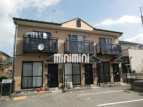 岐阜県美濃加茂市本郷町２丁目 テラスハウス