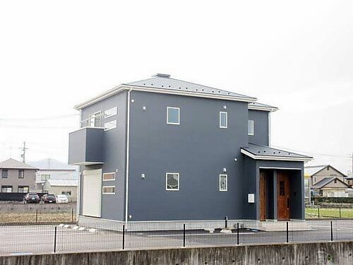 岐阜県美濃加茂市西町６丁目 賃貸アパート