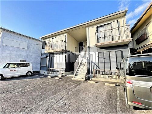 三重県四日市市三ツ谷町 賃貸アパート