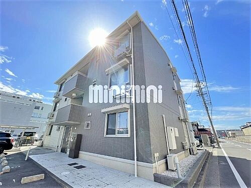 三重県四日市市十七軒町 賃貸アパート