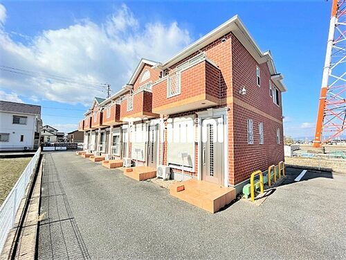 三重県三重郡川越町大字当新田 賃貸アパート