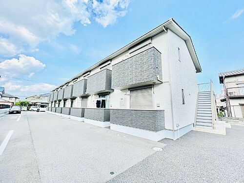 三重県鈴鹿市中旭が丘１丁目 賃貸アパート