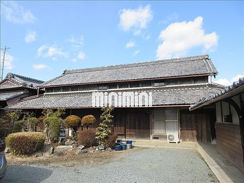 玉城町木村借家 平屋建て