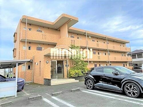 三重県多気郡明和町大字佐田 賃貸マンション