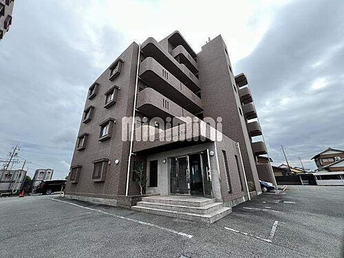 三重県津市城山３丁目 賃貸マンション