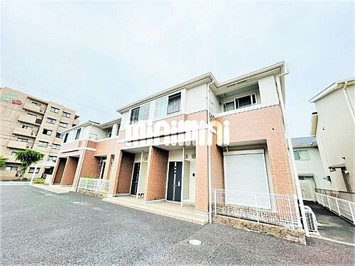 三重県鈴鹿市桜島町４丁目 賃貸アパート