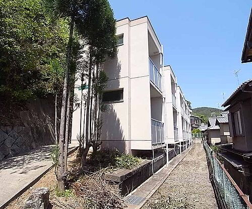 京都府京都市右京区鳴滝音戸山町 2階建 築19年3ヶ月