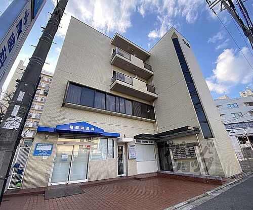 京都府京都市右京区西京極西池田町 賃貸マンション