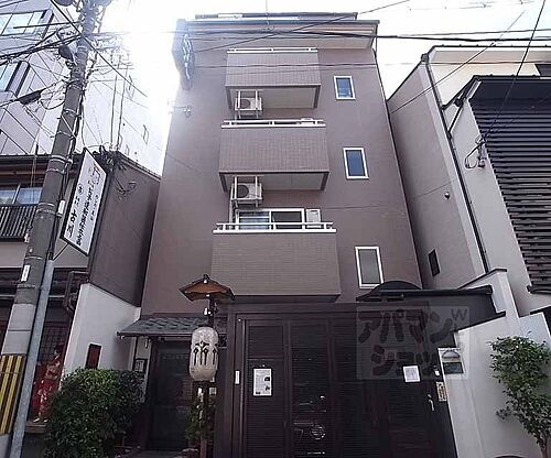 京都府京都市中京区天神山町 築26年6ヶ月 5階建