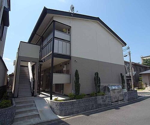 京都府京都市中京区西ノ京車坂町 築17年2ヶ月 2階建