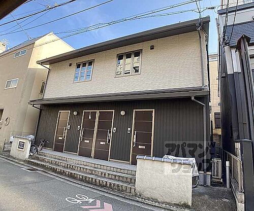 京都府京都市下京区綾小路通油小路西入西綾小路東半町 築13年 2階建