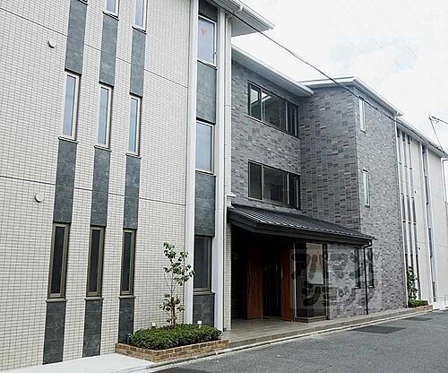 京都府京都市下京区七条御所ノ内南町 賃貸マンション