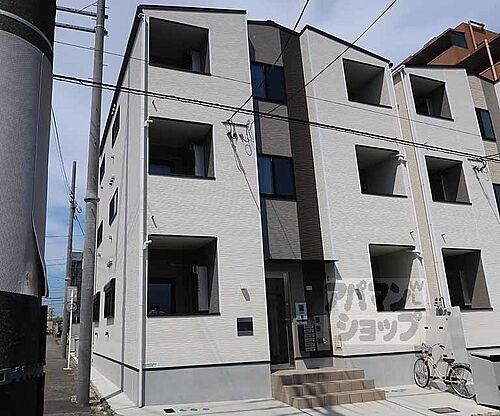 京都府京都市下京区屋形町 3階建 築2年7ヶ月