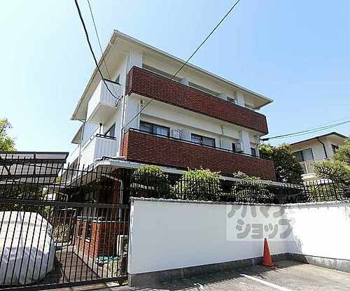 京都府京都市右京区宇多野長尾町 賃貸マンション