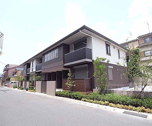 京都府京都市右京区太秦垂箕山町 2階建 築12年4ヶ月