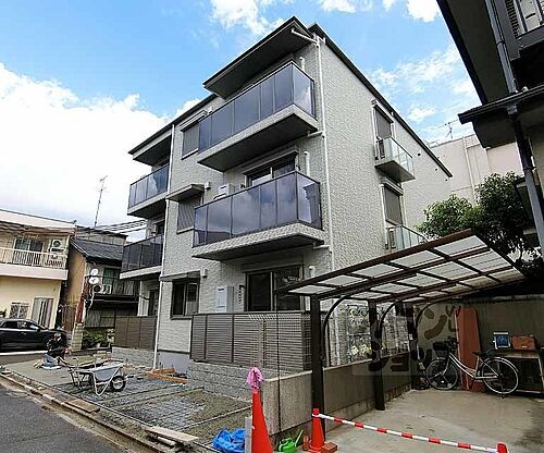 京都府京都市右京区西院寿町 築2年2ヶ月 3階建