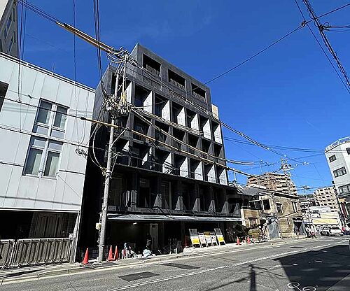 京都府京都市下京区茶磨屋町 7階建