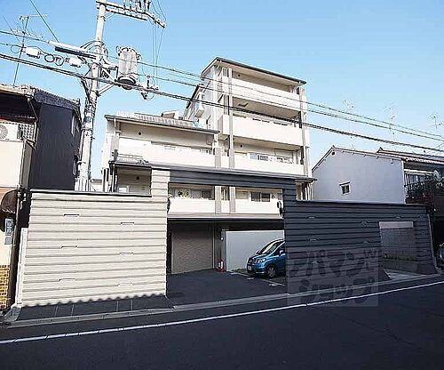 京都府京都市上京区御前通下立売上る北町 5階建 築15年3ヶ月