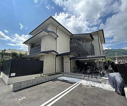 京都府京都市右京区嵯峨天龍寺造路町 賃貸アパート