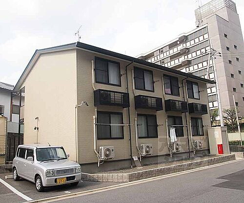 京都府京都市南区東九条西岩本町 築13年9ヶ月 2階建