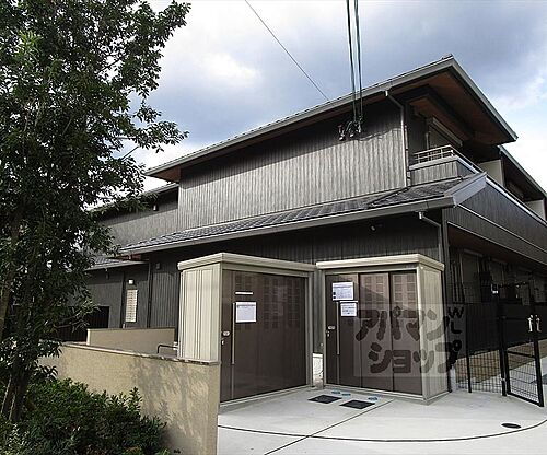 京都府京都市北区衣笠西馬場町 2階建 築4年3ヶ月