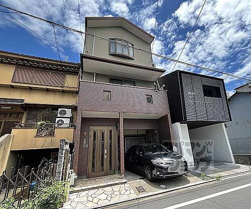 尼ケ崎横町貸家