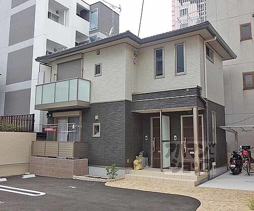 京都府京都市下京区河原町通五条上る安土町 賃貸アパート