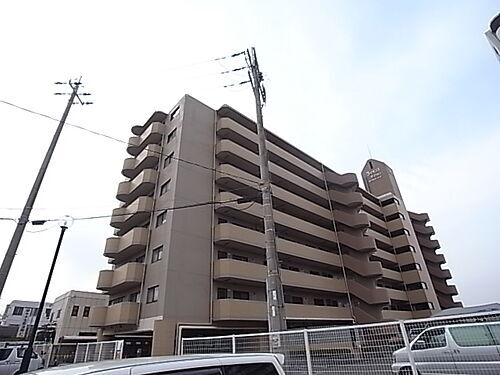 兵庫県加古川市加古川町本町 8階建