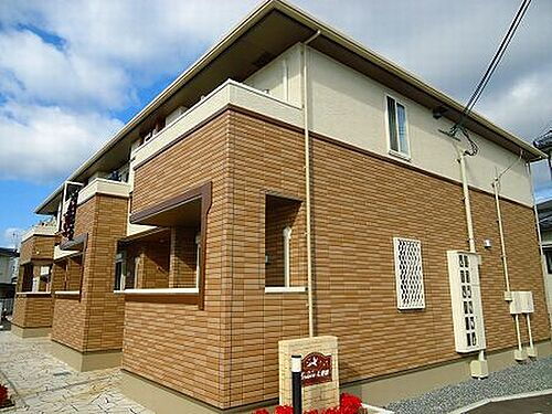 兵庫県加西市北条町栗田 2階建
