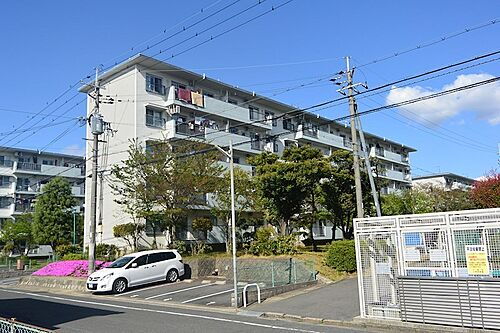 男山第２住宅　１１１棟 5階建