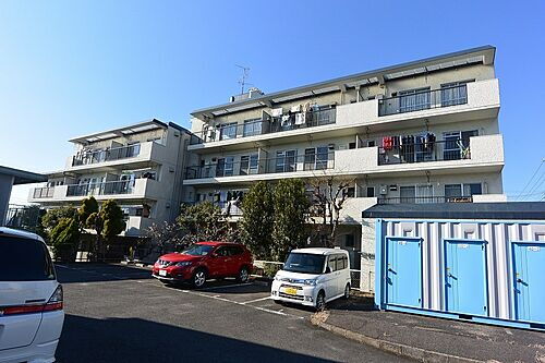 京都府八幡市男山長沢 賃貸マンション