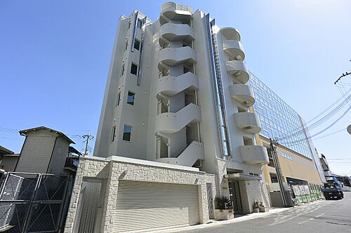 大阪府枚方市岡東町 賃貸マンション