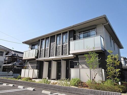 滋賀県大津市神領１丁目 築10年1ヶ月 2階建