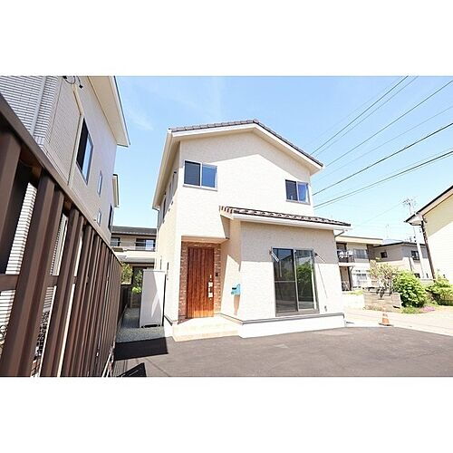 長野県長野市篠ノ井二ツ柳 賃貸一戸建て