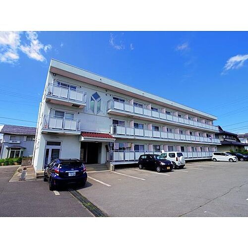 長野県佐久市大沢 3階建 築29年7ヶ月