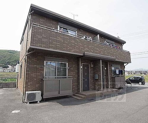 京都府長岡京市長法寺中畠 築18年 2階建